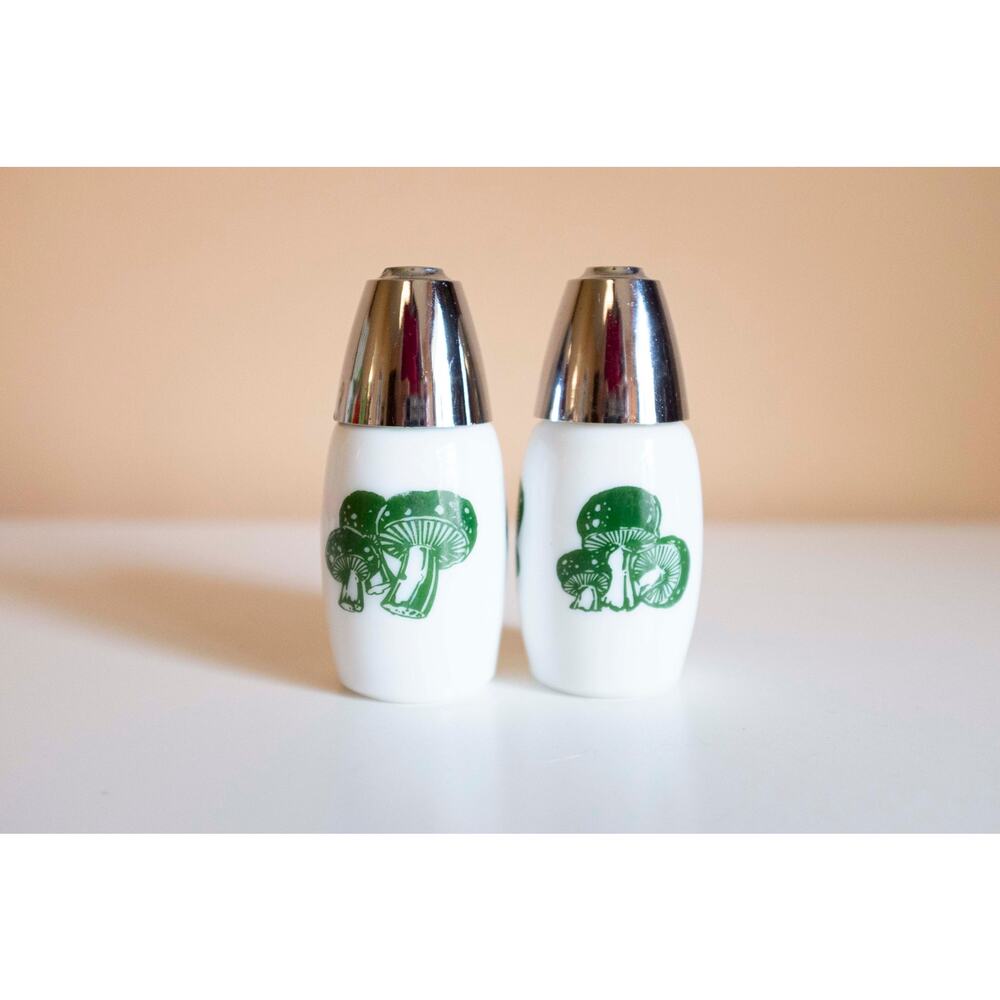 Vintage Gemco Mushroom Salt and Pepper Shakers | Milk glass and green